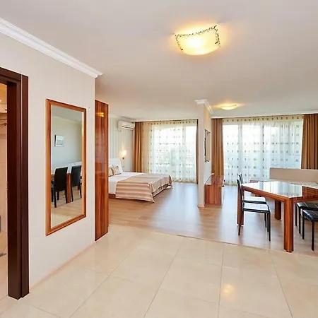 Apart-hotel Penelopa Palace &