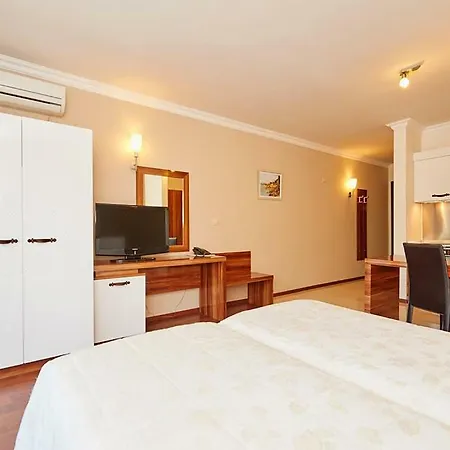 Apart-hotel Penelopa Palace & Pomorie