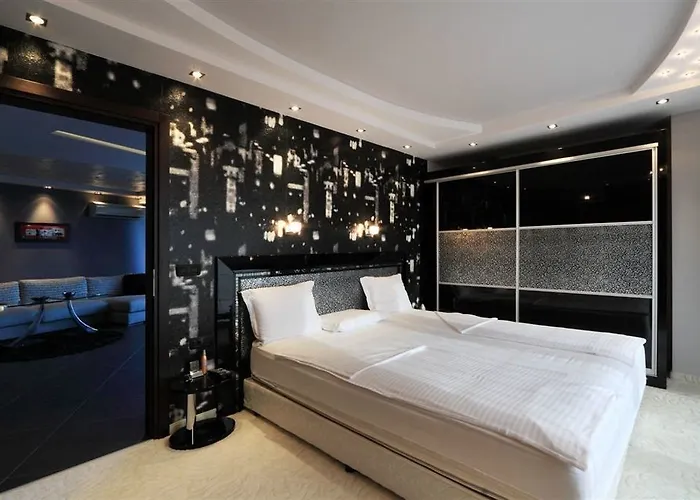 Penelopa Palace Hotel&spa Hotel de apartamente Pomorie