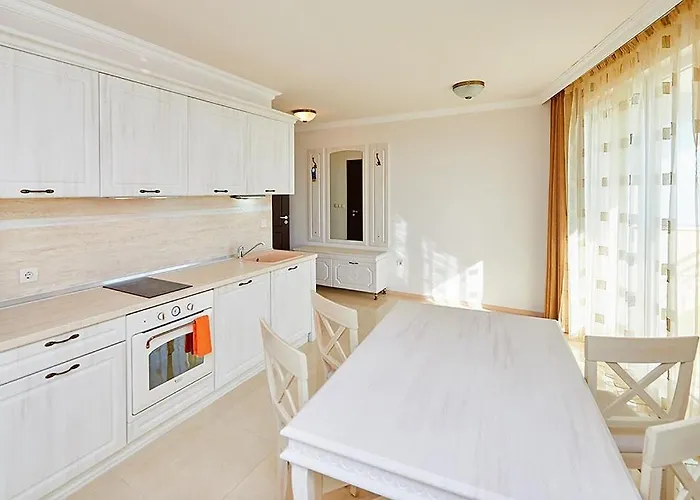 Apartmanhotel Penelopa Palace & Pomorie