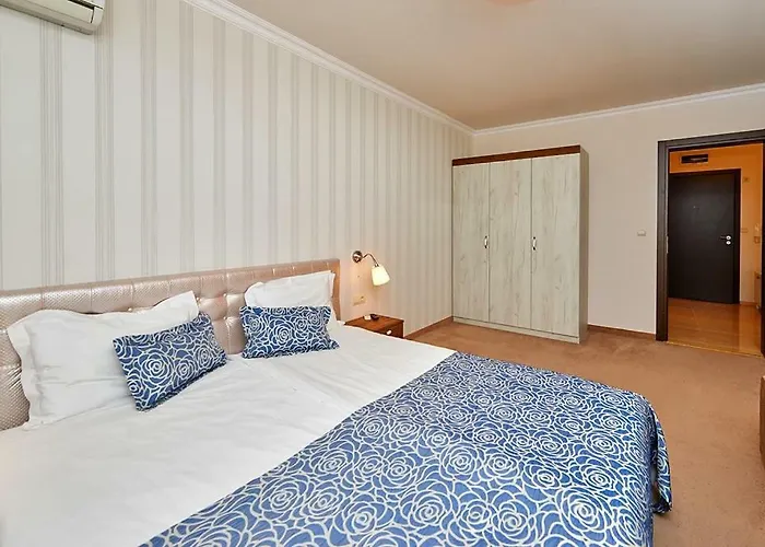Penelopa Palace Hotel&spa Hotel de apartamente