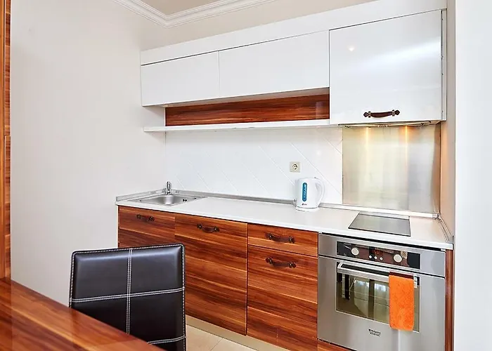 Penelopa Palace & 4* Pomorie