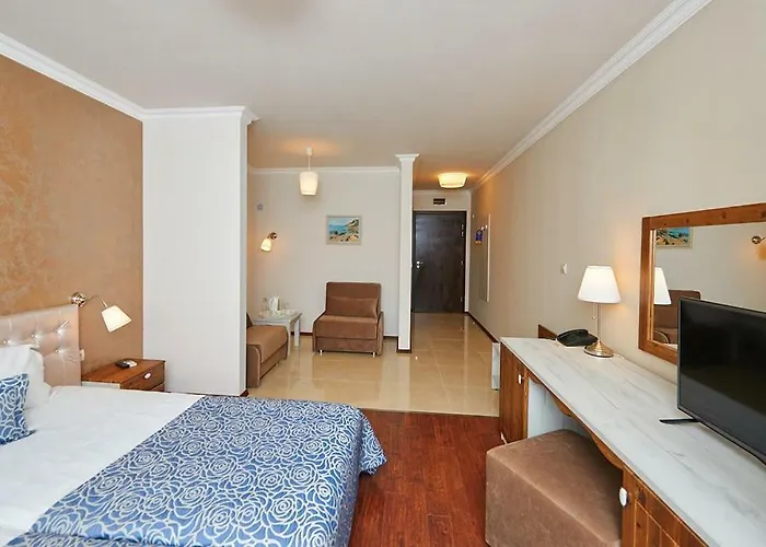 Penelopa Palace Hotel&spa Hotel de apartamente 4*