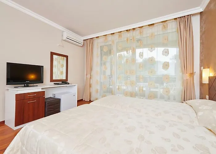 Penelopa Palace Hotel&spa 4* Pomorie