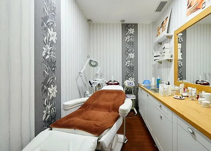 Penelopa Palace & Apartmanhotel 4*