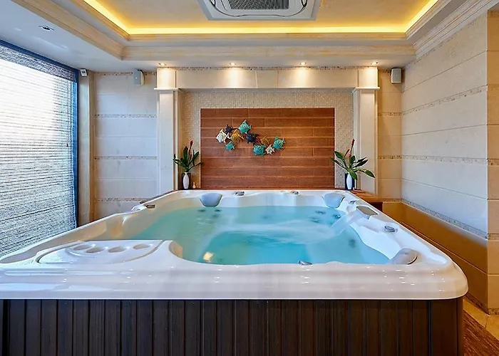 Penelopa Palace Hotel&spa Hotel de apartamente Pomorie