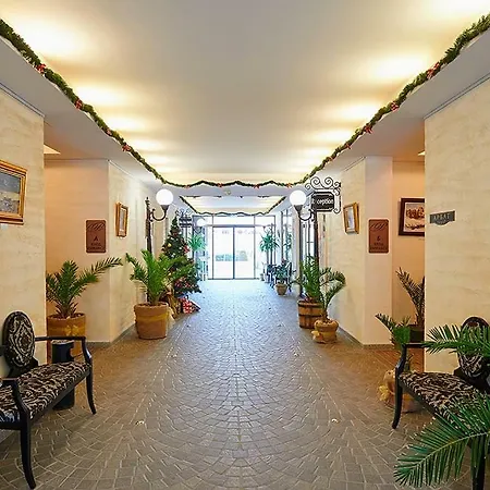 Penelopa Palace & Aparthotel Pomorie
