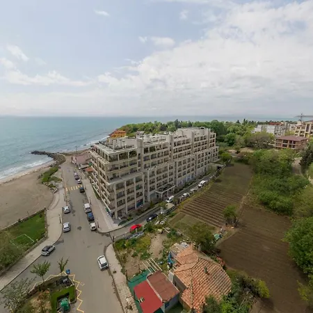 Penelopa Palace & Aparthotel