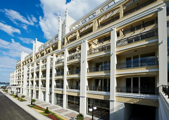 Appart hôtel Penelopa Palace &