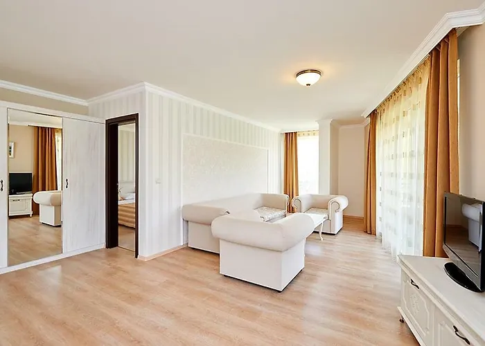 Penelopa Palace & Apart Otel 4*